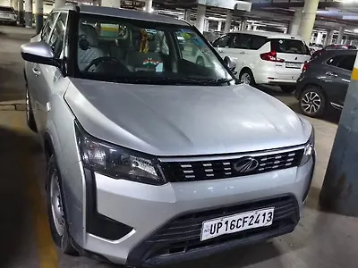 2019 Mahindra XUV300 W4 1.5 Diesel 1