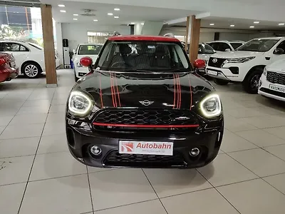 2021 Mini Countryman Cooper S 1