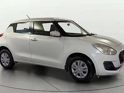 2018 Maruti Suzuki Swift VXi AMT [2018-2019] 1