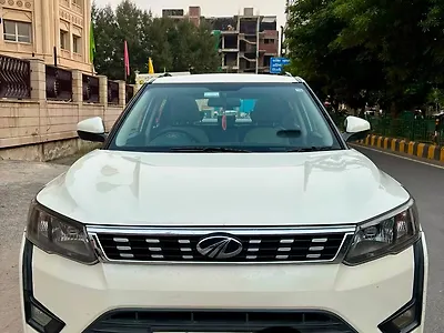 2021 Mahindra XUV300 W6 1.2 Petrol [2019] 1