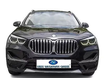 2022 बीएमडब्ल्यू X1 एसड्राइव20डी एक्सलाइन 1