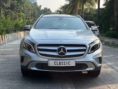 2015 Mercedes-Benz GLA 200 Sport 1