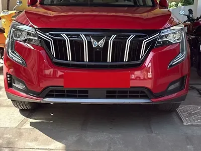 2022 Mahindra XUV700 AX 7 Diesel MT 7 STR [2021] 1