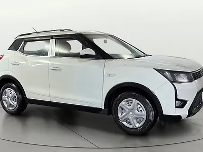 2021 महिंद्रा XUV300 W4 1.2 पेट्रोल [2019] 1