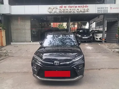 2023 Toyota Urban Cruiser Hyryder V NeoDrive [2023-2025] 1