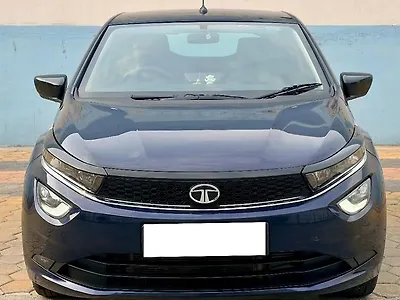 2023 Tata Altroz XM Petrol 1