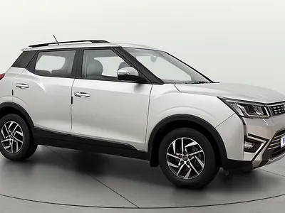 2022 Mahindra XUV300 W8 (O) 1.5 Diesel [2020] 1