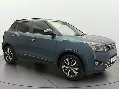 2021 Mahindra XUV300 W8 (O) 1.2 Petrol 1 2021 Mahindra XUV300 W8 (O) 1.2 Petrol 1