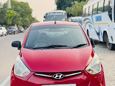 2013 Hyundai Eon D-Lite + 1