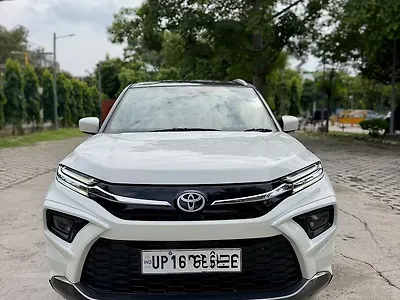 2024 Toyota Urban Cruiser Hyryder S 2WD CNG 1.5L Manual 1 2024 Toyota Urban Cruiser Hyryder S 2WD CNG 1.5L Manual 1