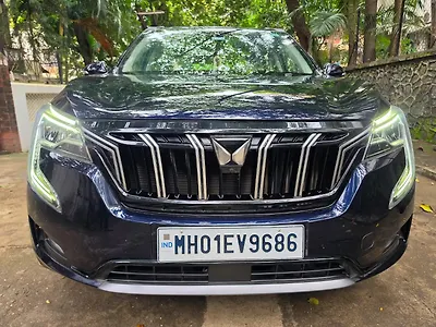 2025 महिंद्रा XUV700 AX7 Luxury Pack AWD Diesel 2.2L Turbo Automatic 7 STR 1