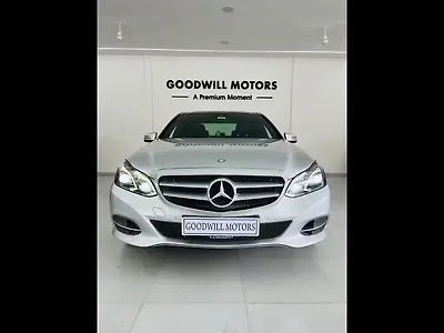 2013 Mercedes-Benz E-Class E220 CDI 1 2013 Mercedes-Benz E-Class E220 CDI 1