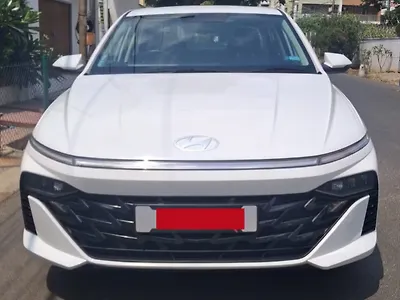 2025 Hyundai Verna SX Petrol 1.5L Automatic (CVT) 1