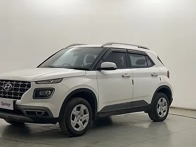2021 Hyundai Venue S Plus 1.2 Petrol 1