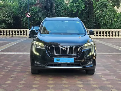 2024 Mahindra XUV700 AX5 2WD Petrol 2.0L Turbo Manual 7 STR 1