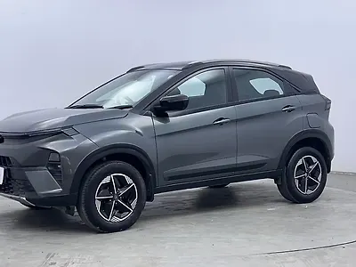 2023 Tata Nexon Fearless Plus (S) 1.2 Petrol 7DCA Dual Tone [2023-2025] 1