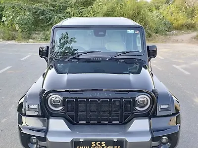 2026 Mahindra Thar Roxx AX7 L 4WD Diesel 2.2L Turbo Automatic 1 2026 Mahindra Thar Roxx AX7 L 4WD Diesel 2.2L Turbo Automatic 1