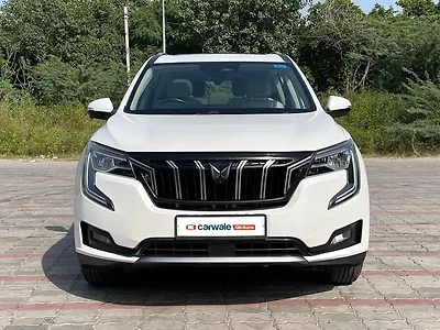 2022 Mahindra XUV700 AX7 Luxury Pack 2WD Petrol 2.0L Turbo Automatic 7 STR 1 2022 Mahindra XUV700 AX7 Luxury Pack 2WD Petrol 2.0L Turbo Automatic 7 STR 1