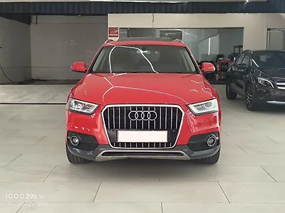 2015 Audi Q3 35 TDI Premium Plus + Sunroof 1 2015 Audi Q3 35 TDI Premium Plus + Sunroof 1