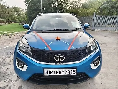 2018 Tata Nexon XT [2017-2019] 1