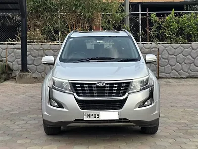 2019 Mahindra XUV500 W9 [2018-2020] 1
