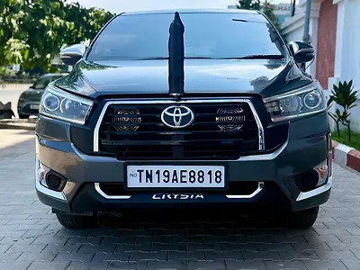2017 Toyota Innova Crysta 2.4 V Diesel 1