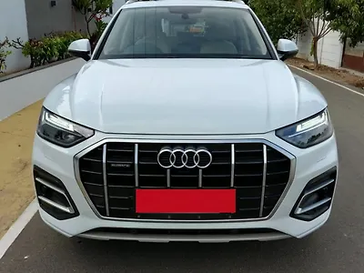 2023 Audi Q5 Technology 45 TFSI [2021-2024] 1