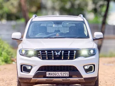 2024 Mahindra Scorpio N Z8 Diesel AT 2WD 7 STR [2023-2024] 1