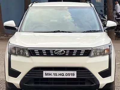 2021 Mahindra XUV300 W6 1.2 Petrol [2019] 1
