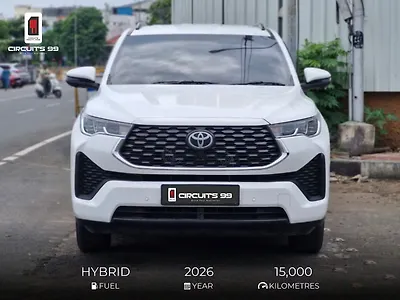 2026 टोयोटा इनोवा हायक्रॉस VX (O) Hybrid (Electric + Petrol) Automatic (e-CVT) 7 STR 1 2026 टोयोटा इनोवा हायक्रॉस VX (O) Hybrid (Electric + Petrol) Automatic (e-CVT) 7 STR 1