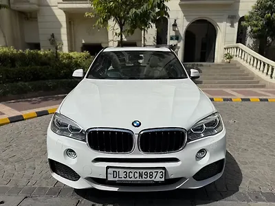 2018 BMW X5 xDrive 30d M Sport 1