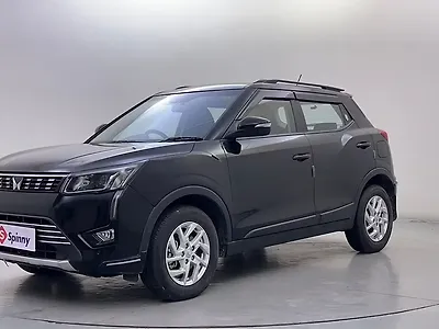 2024 Mahindra XUV300 W8 1.2 Petrol 1 2024 Mahindra XUV300 W8 1.2 Petrol 1