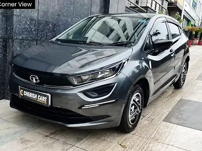 2023 Tata Altroz XE Petrol 1