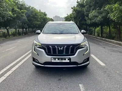 2021 महिंद्रा XUV700 AX7 Luxury Pack 2WD Petrol 2.0L Turbo Automatic 7 STR 1