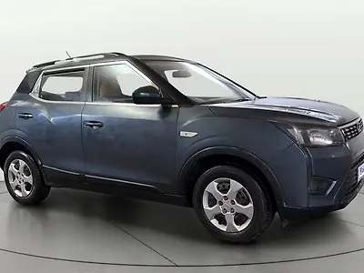 2019 Mahindra XUV300 W6 1.2 Petrol 1 2019 Mahindra XUV300 W6 1.2 Petrol 1