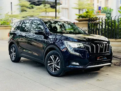 2022 Mahindra XUV700 AX 5 Petrol MT 7 STR [2021] 1