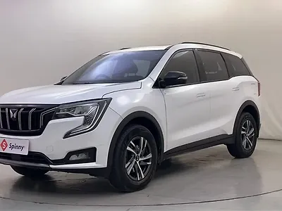 2025 Mahindra XUV700 AX5 2WD Diesel 2.2L Turbo Automatic 7 STR 1
