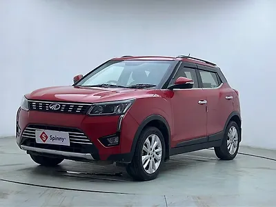 2020 Mahindra XUV300 W8 1.2 Petrol 1