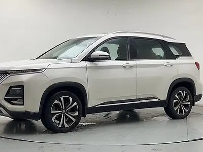 2023 MG Hector Plus Sharp Pro 2.0 Turbo Diesel 7 STR 1