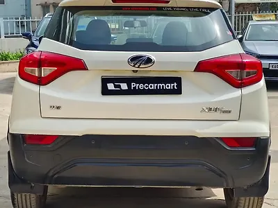 2019 Mahindra XUV300 W6 1.2 Petrol