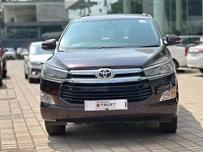 2020 Toyota Innova Crysta 2.4 GX 8 STR 1 2020 Toyota Innova Crysta 2.4 GX 8 STR 1
