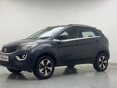 2018 Tata Nexon XZA Plus Petrol 1