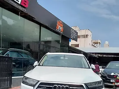 2017 ऑडी q7 35 टीडीआई टेक्नोलॉजी पैक + सनरूफ़ 1