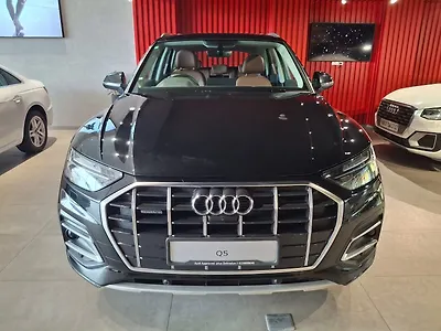 2025 Audi Q5 Premium Plus 45 TFSI 1
