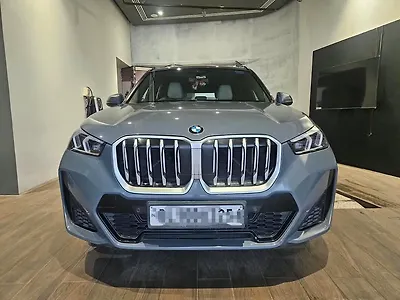2025 BMW X1 sDrive18i M Sport 1