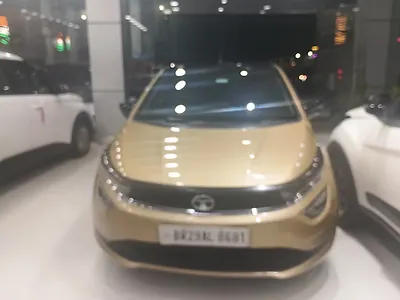 2020 टाटा अल्ट्रोज़ XZ पेट्रोल [2020-2023] 1