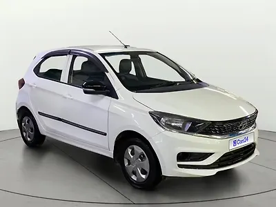 2022 Tata Tiago XT [2020-2023] 1