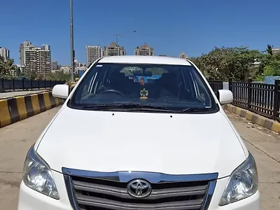 2015 Toyota Innova 2.5 G BS IV 8 STR 1 2015 Toyota Innova 2.5 G BS IV 8 STR 1