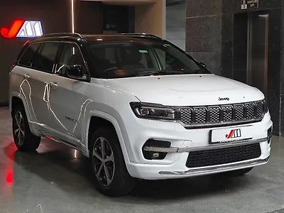 2024 जीप मेरिडियन Limited (O) 4x4 AT [2024-2026] 1