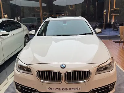 2014 BMW 5-Series 520d Modern Line 1 2014 BMW 5-Series 520d Modern Line 1